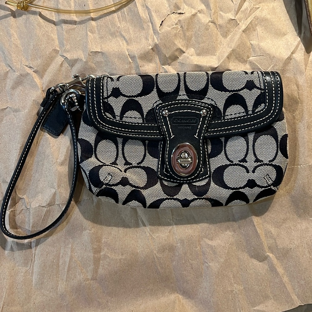 Coach Signature Wristlet C logo canvas turn lock